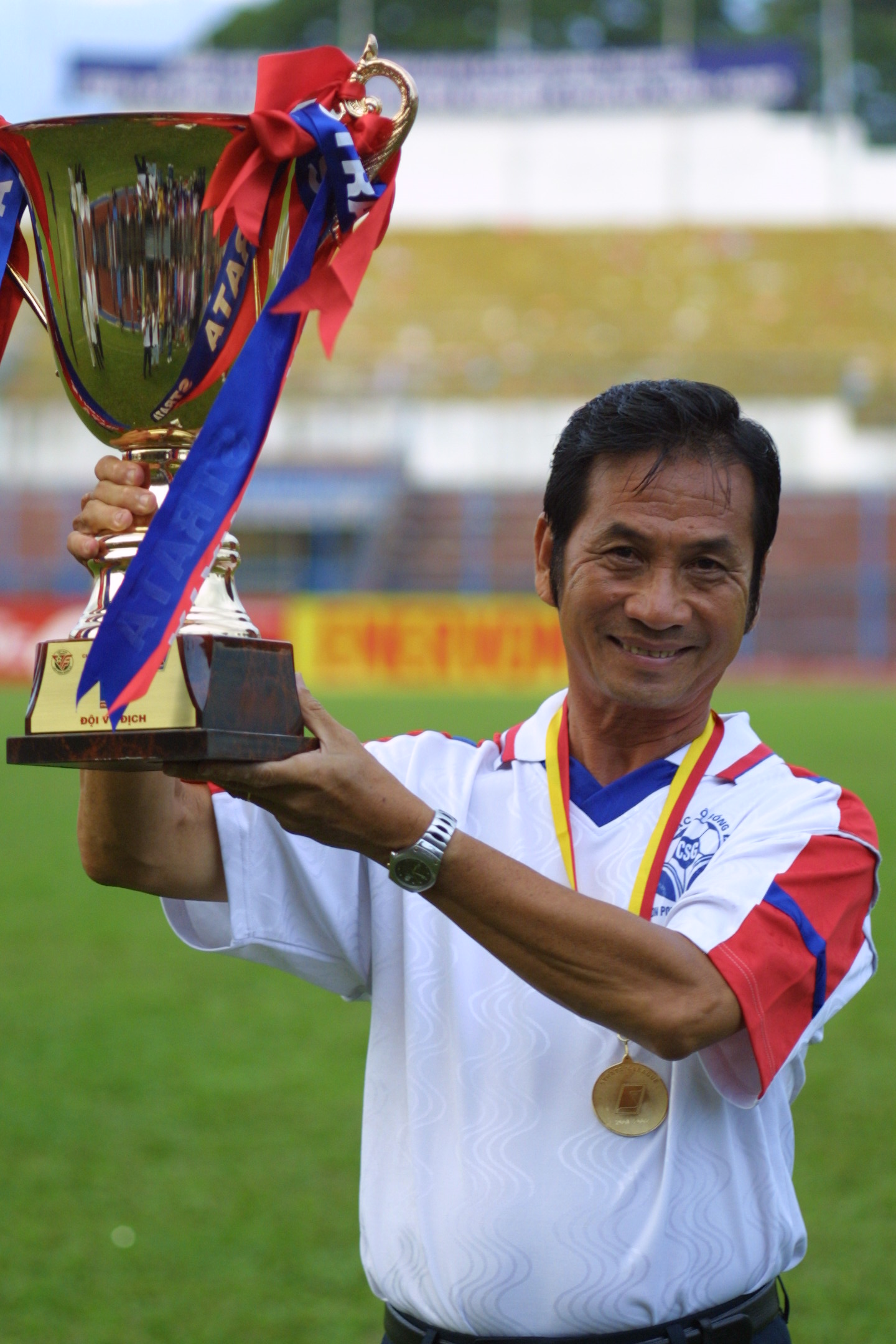 Cựu danh thủ Phạm Huỳnh Tam Lang qua đời: Niềm tiếc thương của cầu thủ Việt - Hff