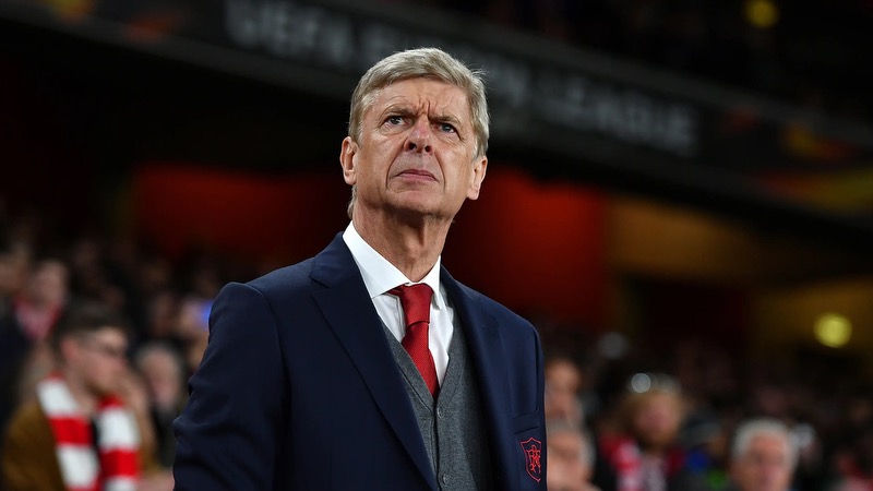 Huấn luyện viên Arsene Wenger - Vị cha già của pháo thủ