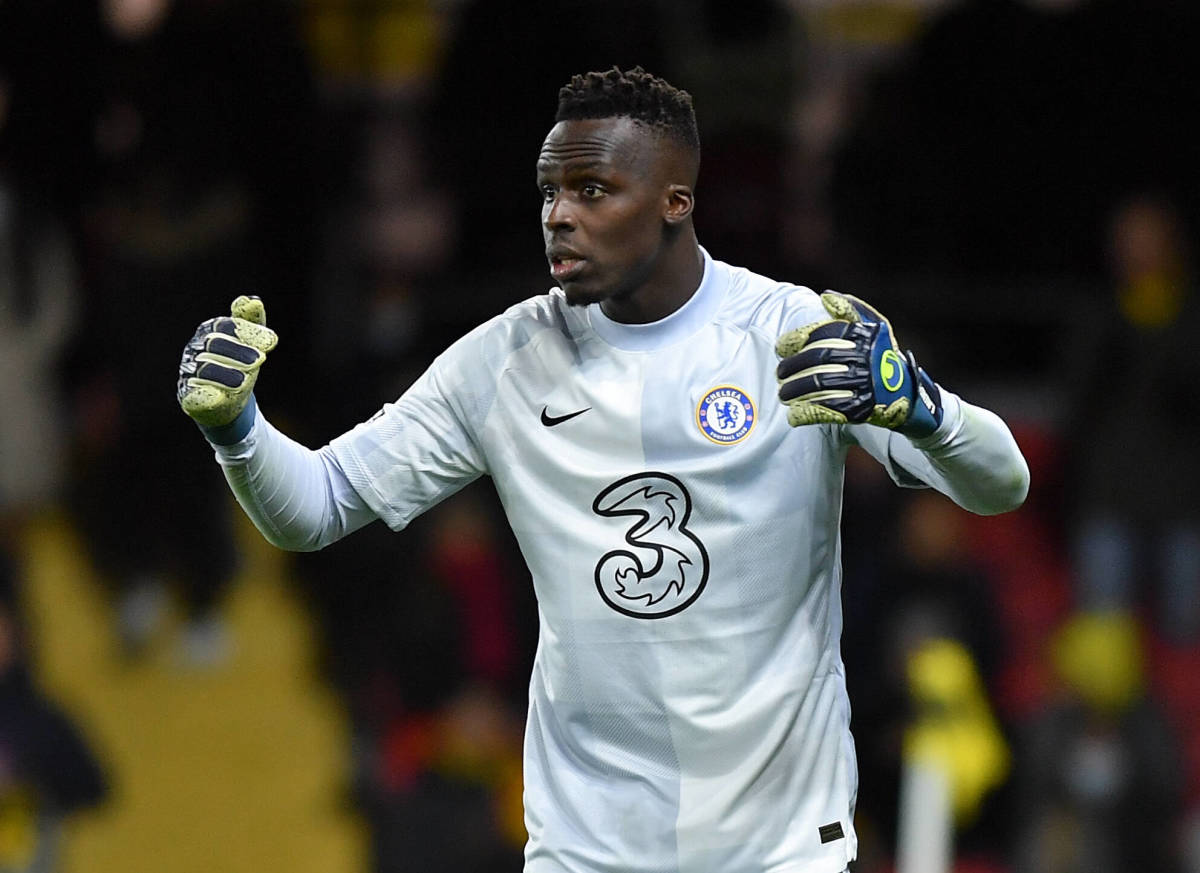 Edouard Mendy từ chối gia hạn hợp đồng với Chelsea vì anh "phàn nàn" rằng mức lương của anh thấp hơn Kepa