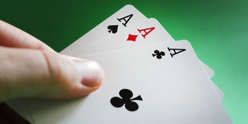 Học cách đọc đối thủ của bạn trong Poker