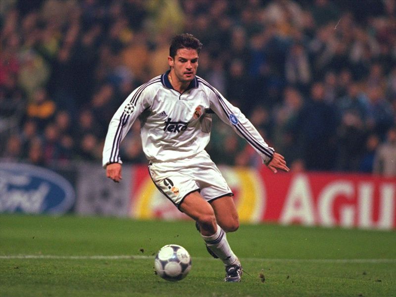 Fernando Morientes và số phận của một bóng ma