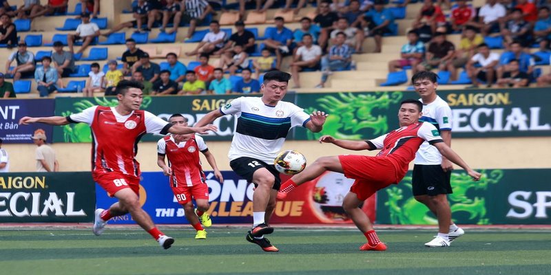 Cầu thủ là gì? Định nghĩa và vai trò trên sân cỏ