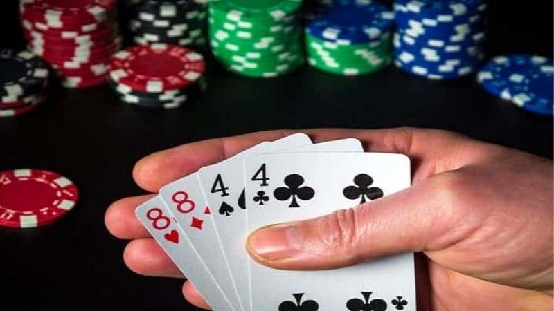 Các trường hợp thắng trắng trong xì dách không cần xét điểm